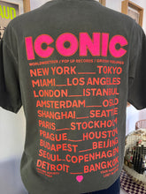 Charger l'image dans la galerie, TEE SHIRT "ICONIC"
