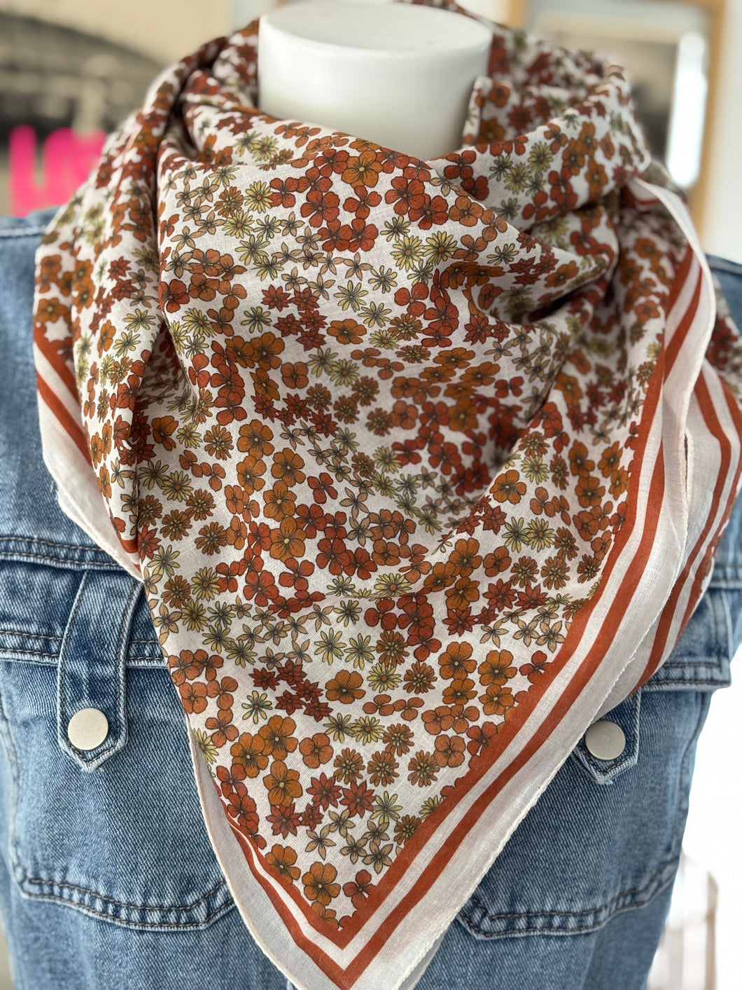 FOULARD 