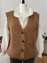 Charger l'image dans la galerie, GILET "ROMANE "
