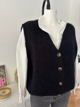 Charger l'image dans la galerie, GILET "ROMANE "
