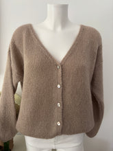 Charger l'image dans la galerie, GILET "ANOUK "
