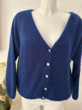 Charger l'image dans la galerie, GILET "ANOUK "
