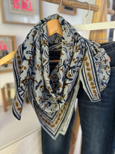 Charger l&#39;image dans la galerie, FOULARD &quot;ALINE&quot;
