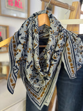 Charger l&#39;image dans la galerie, FOULARD &quot;ALINE&quot;
