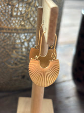 Charger l'image dans la galerie, BOUCLES D'OREILLES
