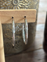 Charger l'image dans la galerie, BOUCLES D'OREILLES
