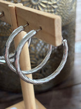 Charger l'image dans la galerie, BOUCLES D'OREILLES
