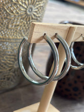 Charger l'image dans la galerie, BOUCLES D'OREILLES
