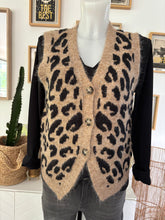 Charger l&#39;image dans la galerie, GILET LEOPARD&quot;
