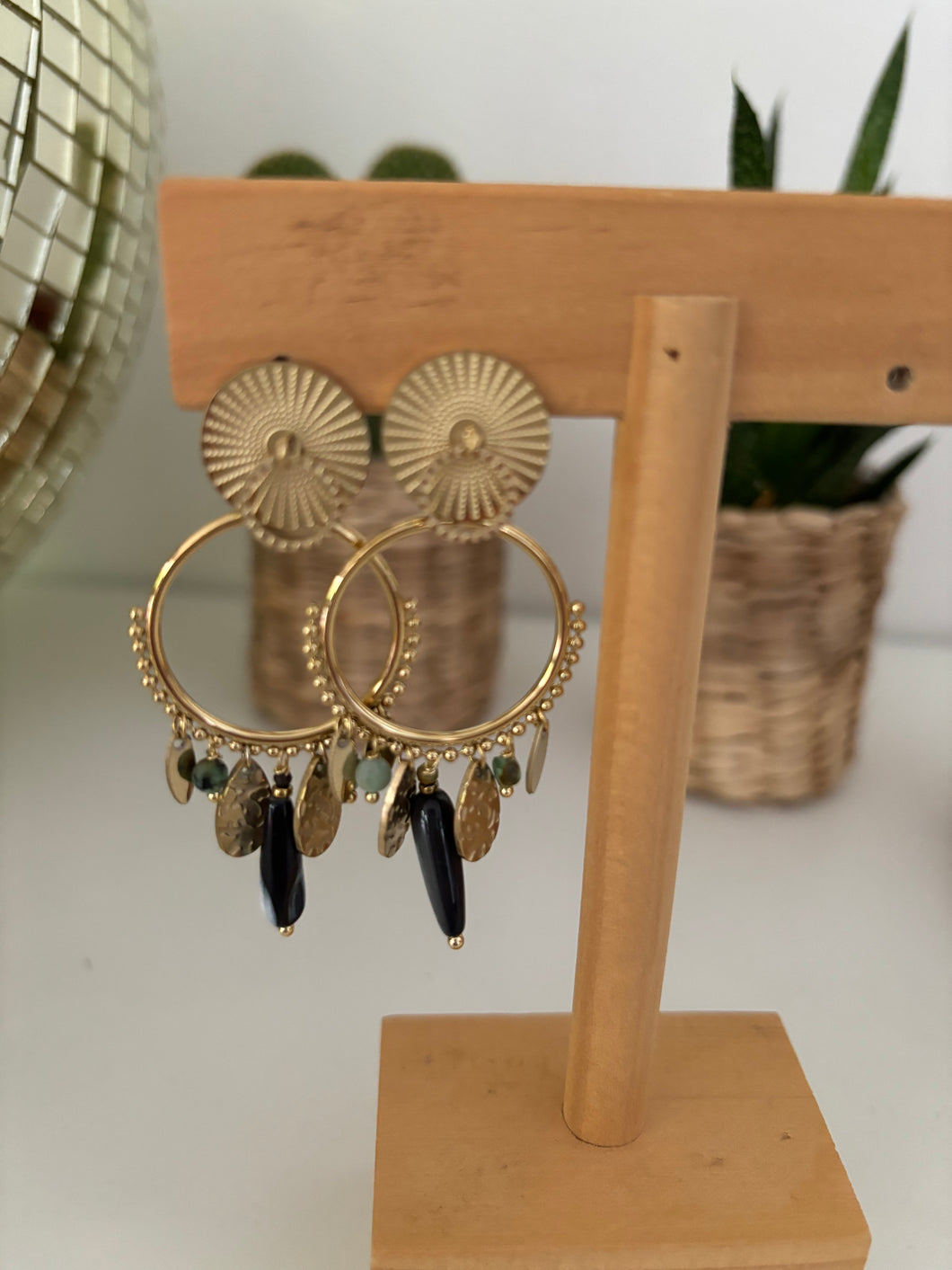 BOUCLES D'OREILLES