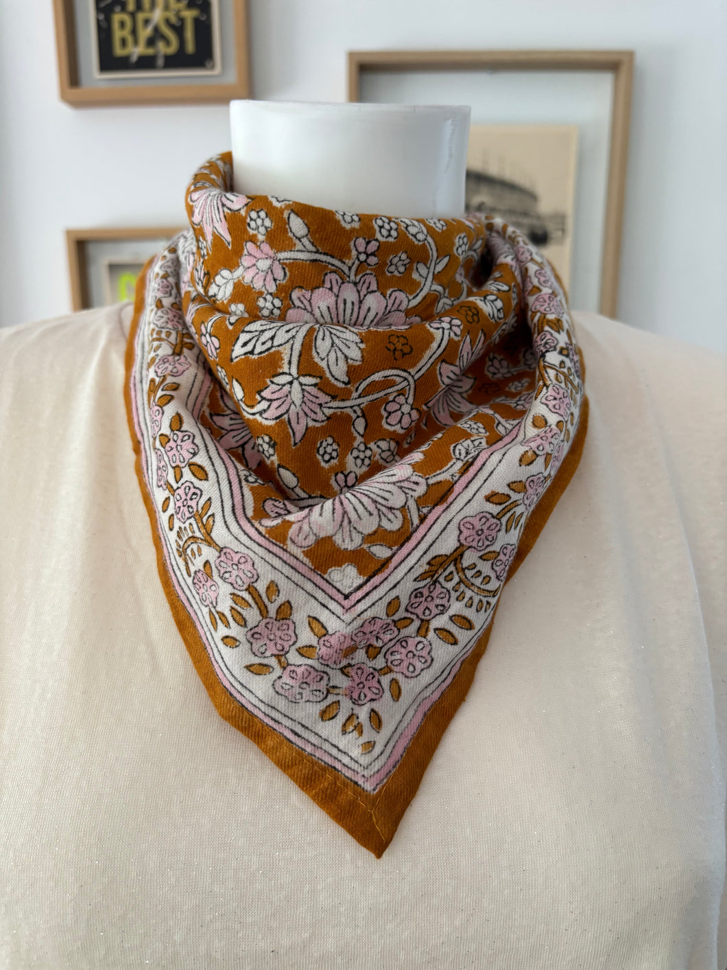 FOULARD 