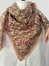 Charger l'image dans la galerie, FOULARD "BËLLEMME"
