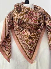 Charger l'image dans la galerie, FOULARD "BËLLEMME"
