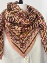 Charger l'image dans la galerie, FOULARD "BËLLEMME"
