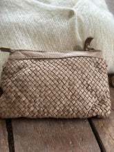 Charger l&#39;image dans la galerie, POCHETTE &quot;LOUISE&quot;
