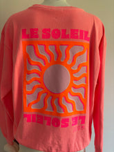 Charger l'image dans la galerie, SWEAT " SOLEIL"
