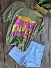 Charger l'image dans la galerie, TEE SHIRT " SUPER CHILL"

