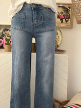 Charger l'image dans la galerie, JEANS "SARAH"

