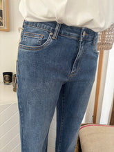 Charger l'image dans la galerie, JEANS "RELAX"
