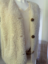 Charger l&#39;image dans la galerie, GILET &quot;MOUMOUTE&quot;
