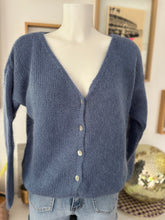 Charger l&#39;image dans la galerie, GILET &quot;ANOUK&quot;
