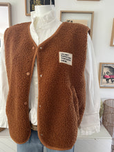 Charger l&#39;image dans la galerie, GILET &quot;GABIN&quot;
