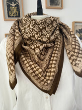Charger l&#39;image dans la galerie, FOULARD &quot;BËLLEMME&quot;
