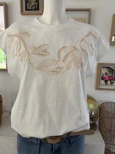 Charger l&#39;image dans la galerie, TEE SHIRT &quot;LYDIE &quot;
