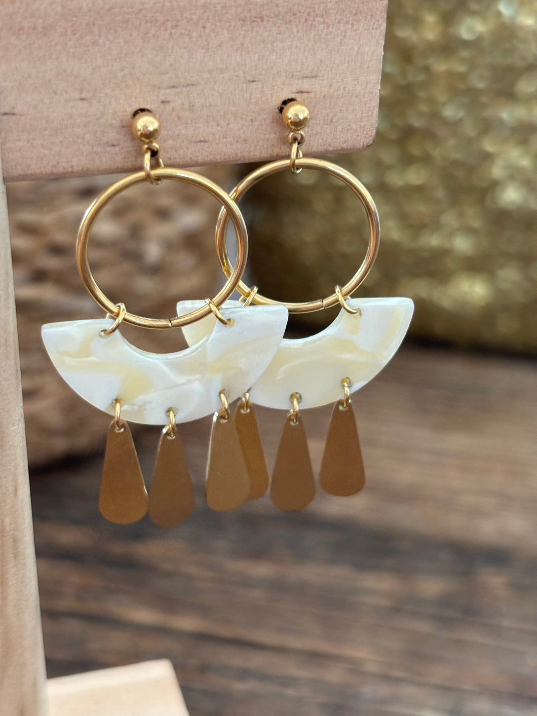 BOUCLES D'OREILLES
