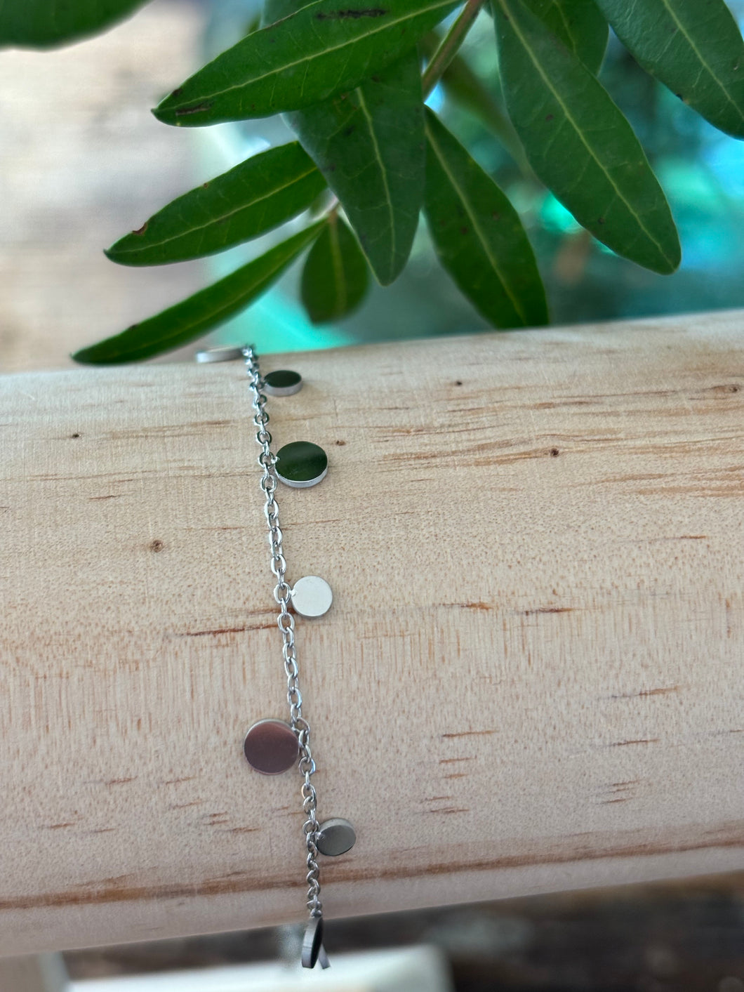 BRACELET