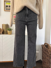 Charger l&#39;image dans la galerie, JEANS &quot;GASTON&quot;
