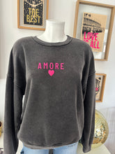 Charger l'image dans la galerie, SWEAT "AMORE"
