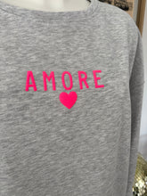 Charger l'image dans la galerie, SWEAT "AMORE"
