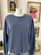 Charger l'image dans la galerie, SWEAT "CAMILLE"
