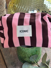 Charger l'image dans la galerie, TROUSSE "ICONIC"
