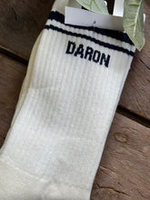 Charger l'image dans la galerie, CHAUSSETTES HOMMES "DARON"
