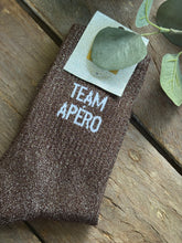 Charger l'image dans la galerie, CHAUSSETTES "TEAM APÉRO"
