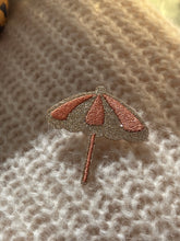 Charger l&#39;image dans la galerie, BROCHE &quot;PARASOL&quot;
