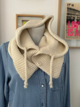 Charger l&#39;image dans la galerie, CAGOULE &quot;LOUISE&quot;
