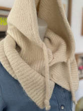 Charger l&#39;image dans la galerie, CAGOULE &quot;LOUISE&quot;
