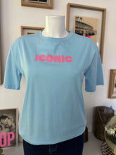 Charger l'image dans la galerie, TEE SHIRT "ICONIC"
