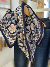 Charger l&#39;image dans la galerie, FOULARD &quot;ALINE&quot;
