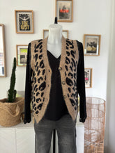 Charger l&#39;image dans la galerie, GILET LEOPARD&quot;
