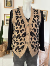 Charger l&#39;image dans la galerie, GILET LEOPARD&quot;
