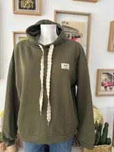 Charger l&#39;image dans la galerie, SWEAT &quot;ARTY&quot;
