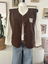 Charger l&#39;image dans la galerie, GILET &quot;GABIN&quot;
