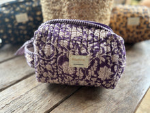 Charger l&#39;image dans la galerie, TROUSSE DE TOILETTE BËLLEMME &quot;FLOWERS &quot;
