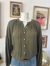 Charger l'image dans la galerie, CHEMISE "AGATHE"
