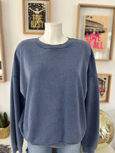 Charger l'image dans la galerie, SWEAT "CAMILLE"

